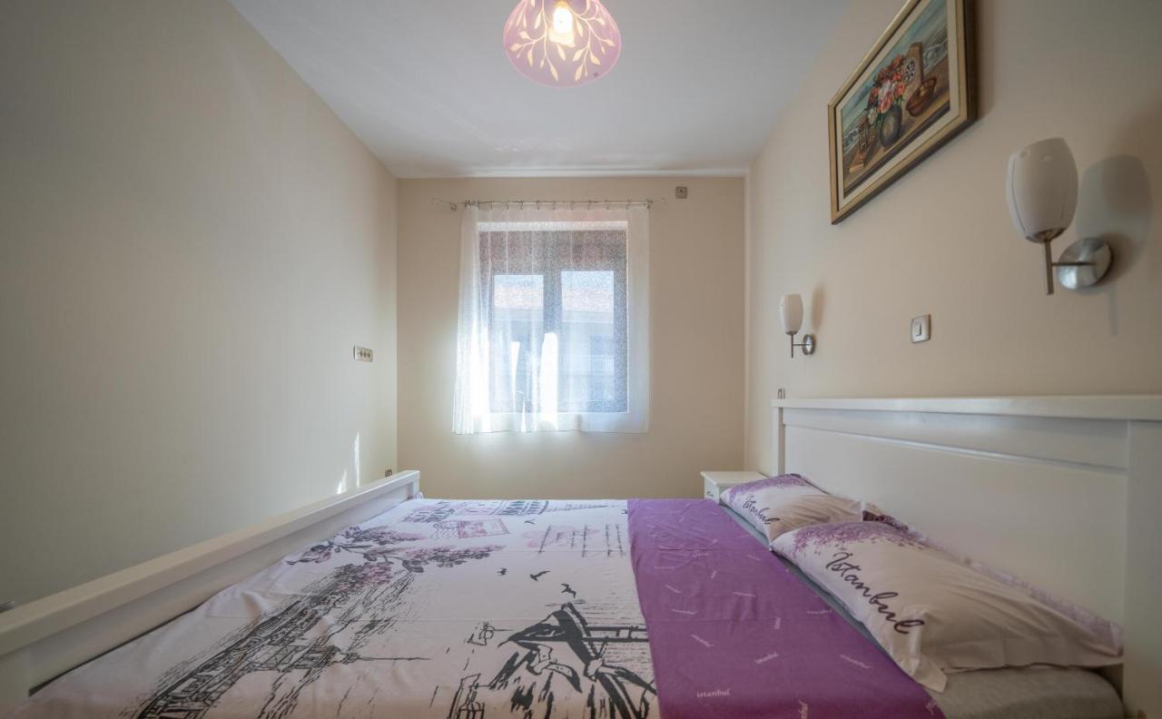 Apartments Milunovic Kotor Bagian luar foto