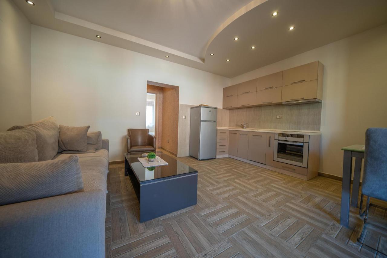 Apartments Milunovic Kotor Bagian luar foto