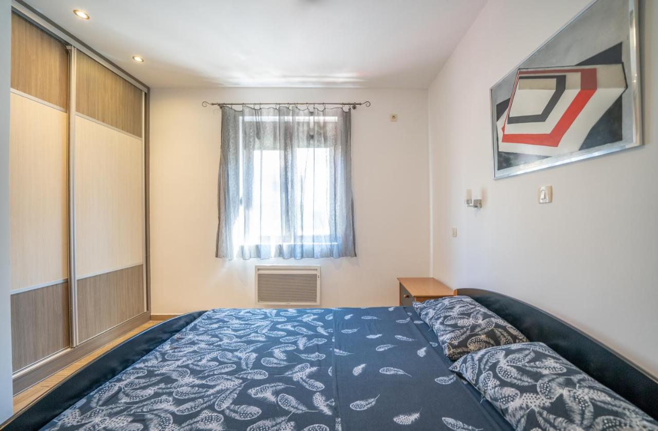 Apartments Milunovic Kotor Bagian luar foto