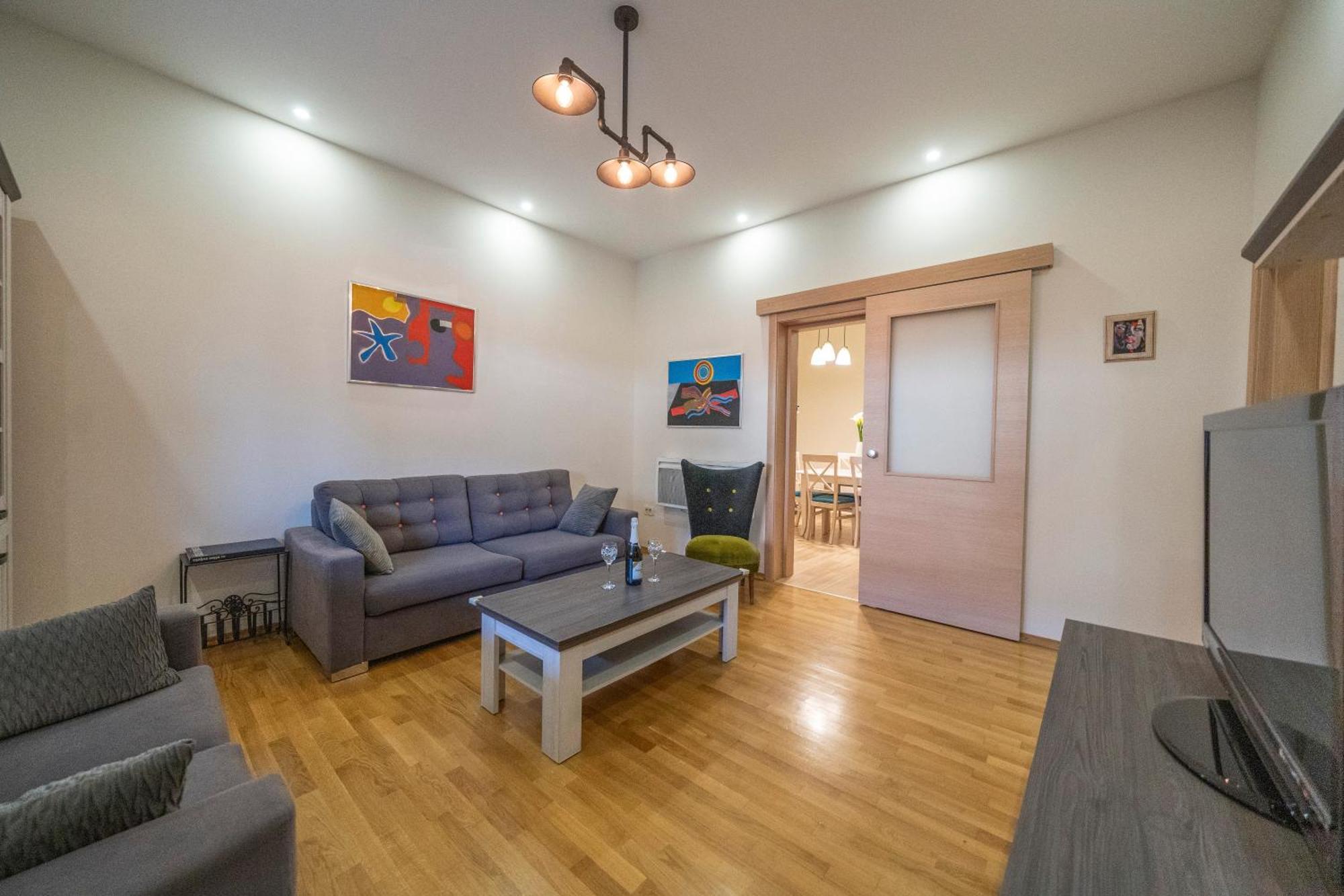 Apartments Milunovic Kotor Bagian luar foto