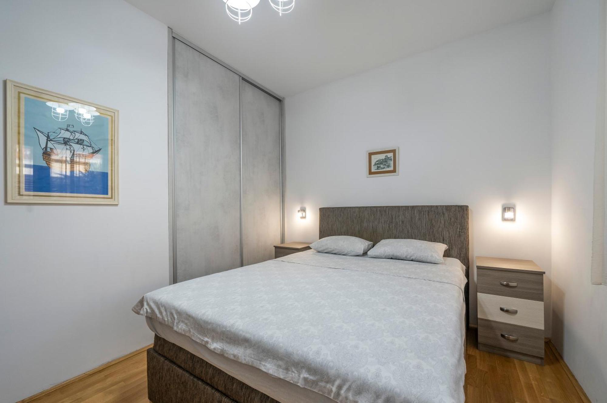 Apartments Milunovic Kotor Bagian luar foto